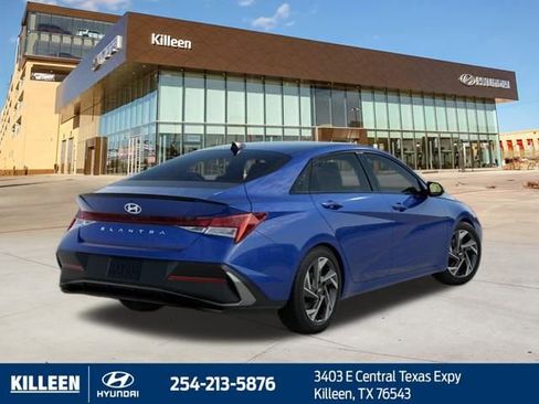 New 2025 Hyundai Elantra Sport image 4