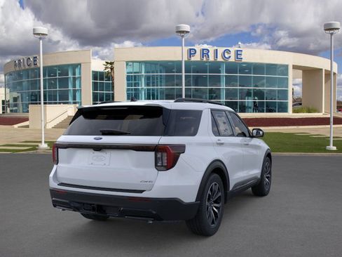 New 2026 Ford Explorer ST-Line image 8