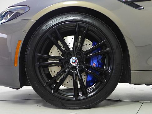 Used 2023 BMW M5 w/ Competition Package image 5