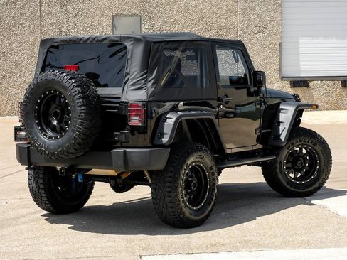 Used 2014 Jeep Wrangler Sport AWD/4WD image 10