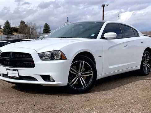 Used 2013 Dodge Charger R/T image 1