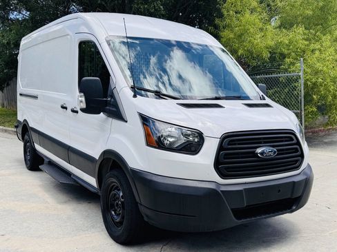 Used 2019 Ford Transit 150 148 Medium Roof image 3