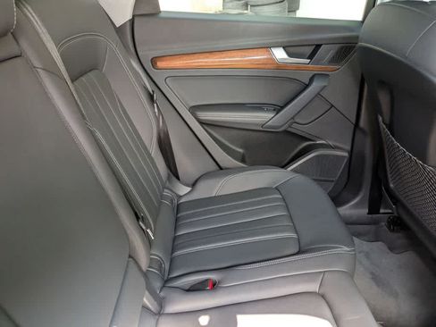 Certified 2023 Audi Q5 2.0T Premium Plus w/ Premium Plus Package AWD/4WD image 23