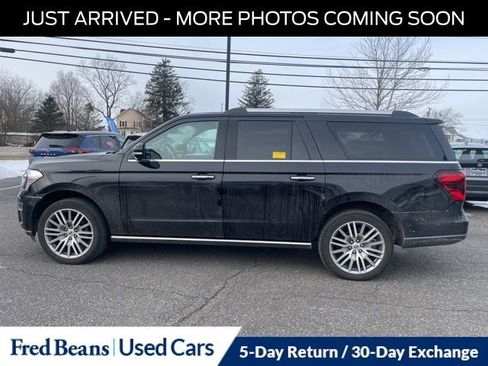 Used 2022 Ford Expedition Max Limited image 7