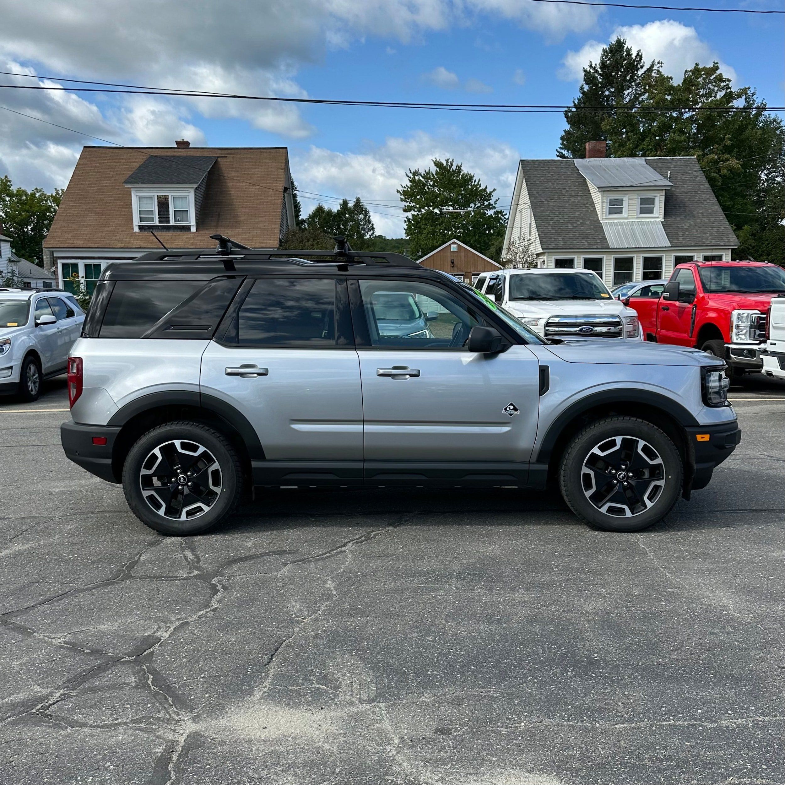 Used 2022 Ford Bronco Sport Outer Banks AWD/4WD image 2