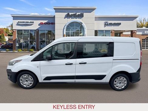 Used 2018 Ford Transit Connect XL image 5