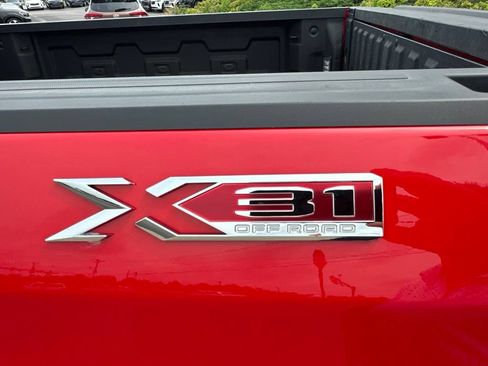 Used 2024 GMC Sierra 1500 Elevation w/ X31 Off-Road Package AWD/4WD image 20