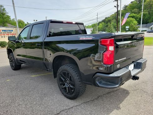 Used 2022 Chevrolet Silverado 1500 LT Trail Boss w/ Safety Package image 7