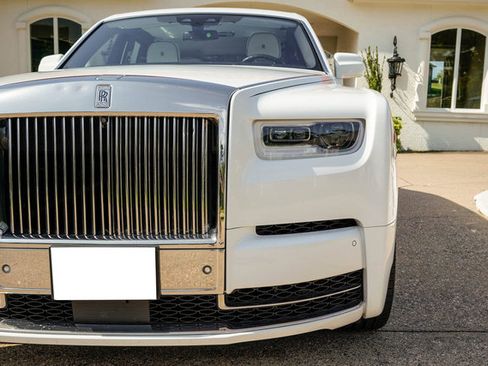 Used 2020 Rolls-Royce Phantom Sedan RWD image 65