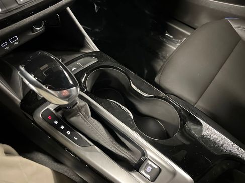 New 2026 Buick Envista Sport Touring image 24