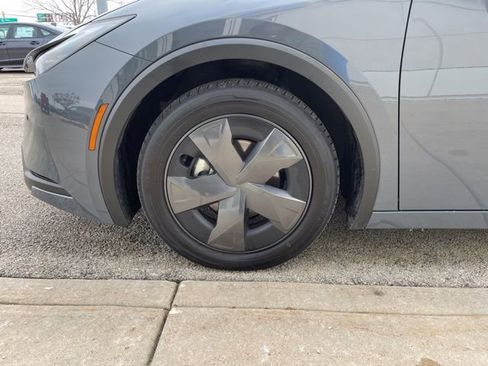 Used 2025 Toyota Prius LE image 15