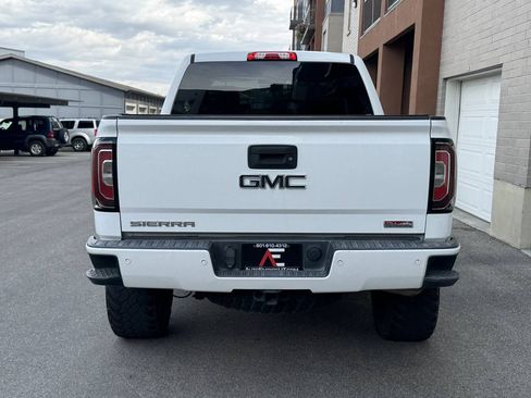 Used 2017 GMC Sierra 1500 SLT w/ All Terrain Package AWD/4WD image 4
