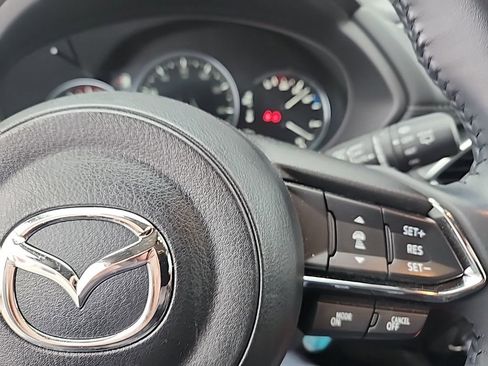 Used 2023 MAZDA CX-5 AWD 2.5 S w/ Premium Package image 16