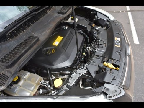 Used 2016 Ford Escape SE w/ Equipment Group 201A FWD image 39