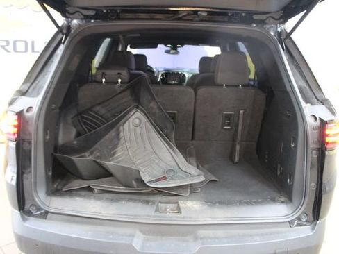Used 2022 Chevrolet Traverse LT AWD/4WD image 13