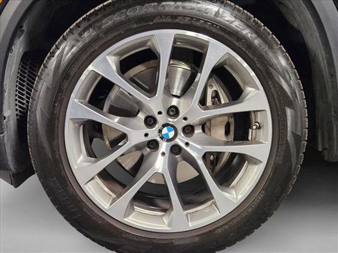 Certified 2024 BMW X5 sDrive40i w/ Parking Assistance Package image 23