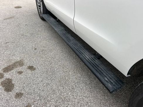 Used 2025 Lincoln Navigator Reserve image 60