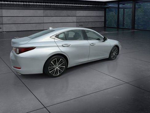Certified 2024 Lexus ES 350 w/ Premium Package FWD image 8