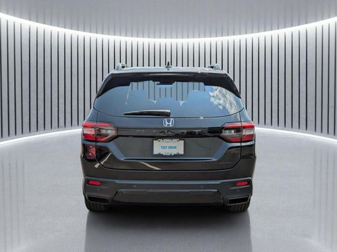 New 2026 Honda Pilot Black Edition image 6