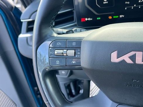 Certified 2024 Kia EV9 GT-Line AWD/4WD image 25