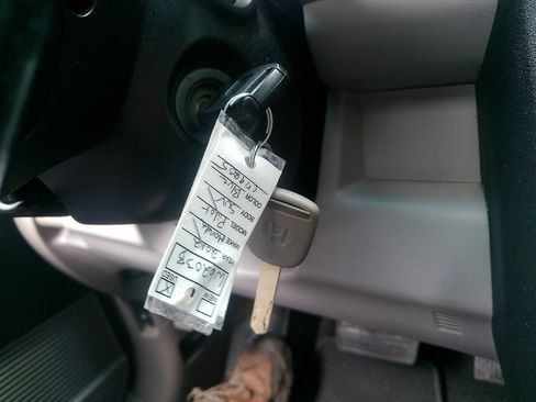 Used 2012 Honda Pilot Touring image 19
