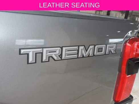 Used 2025 Ford F250 Platinum w/ Tremor Off-Road Package AWD/4WD image 20