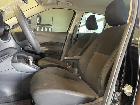 Certified 2025 Nissan Kicks Play S FWD image 10