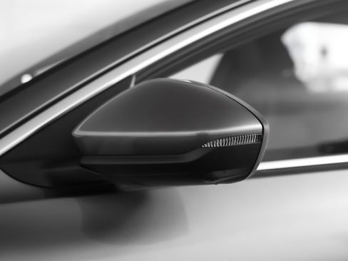 New 2025 Audi A6 e-tron Premium image 24