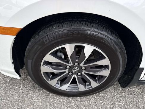 Used 2024 Honda Odyssey EX-L image 12