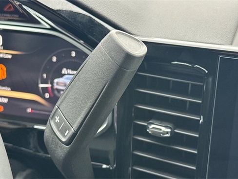 New 2026 GMC Sierra 1500 SLE image 24