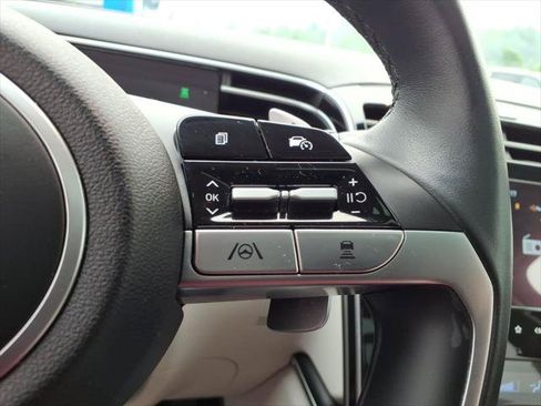 Used 2022 Hyundai Tucson Limited AWD/4WD image 17