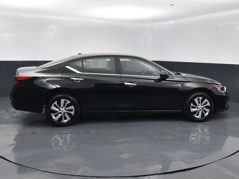 Certified 2025 Nissan Altima 2.5 S image 20