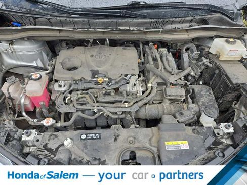 Used 2021 Toyota Sienna XLE w/ XLE Plus Package FWD image 10