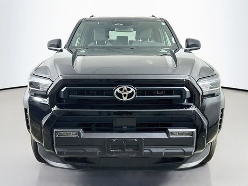 Used 2025 Toyota 4Runner SR5 AWD/4WD image 2
