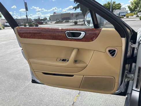 Used 2006 Bentley Flying Spur Flying Spur image 13