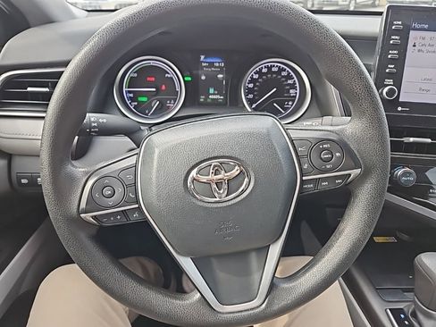 Used 2023 Toyota Camry LE w/ Audio Upgrade Package image 17