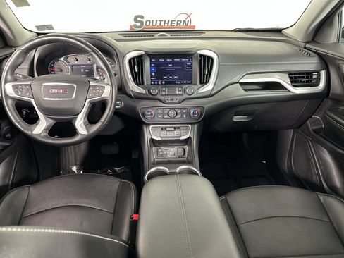 Used 2024 GMC Terrain SLT AWD/4WD image 18