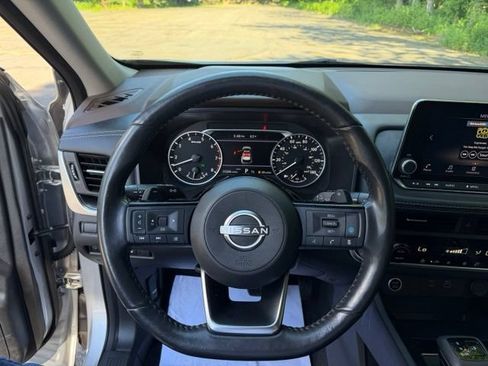 Used 2023 Nissan Rogue SV w/ SV Premium B Package AWD/4WD image 18