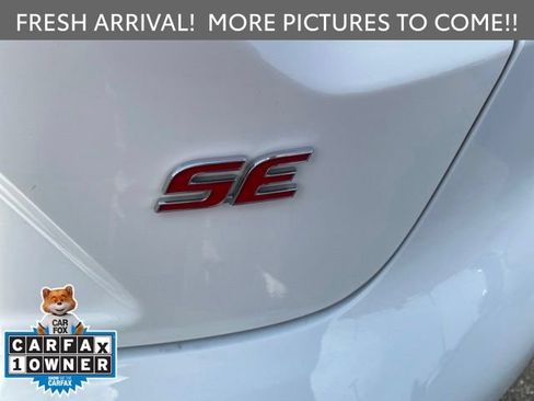 Used 2025 Toyota Corolla SE FWD image 9