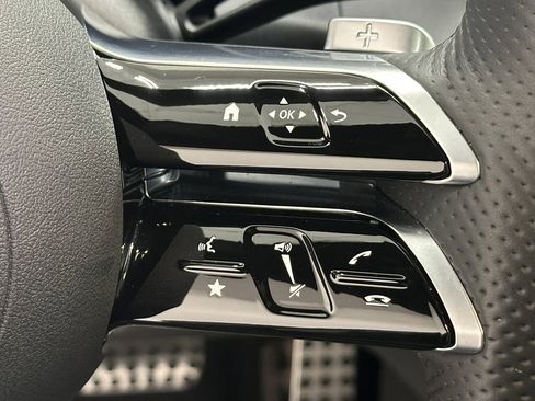 Certified 2024 Mercedes-Benz GLC 300 image 30