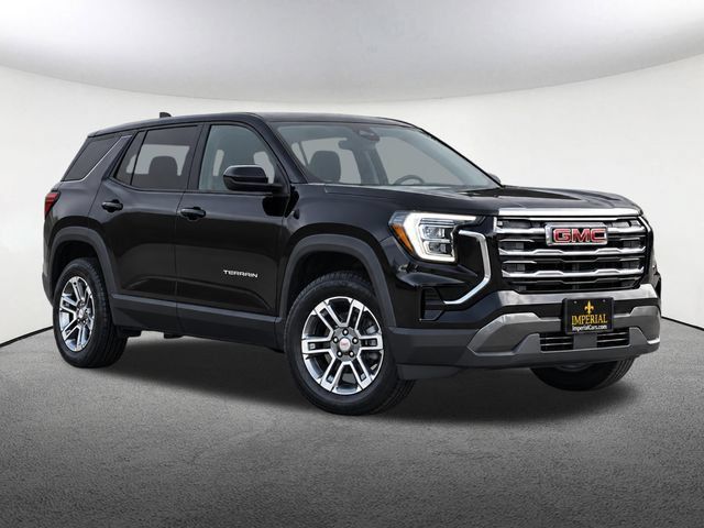 Used 2025 GMC Terrain Elevation AWD/4WD image 2