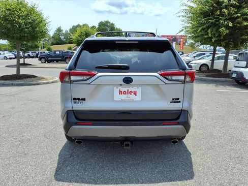 Used 2019 Toyota RAV4 XSE w/ Carpet Mat Package AWD/4WD image 6