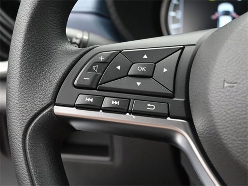 New 2025 Nissan Versa SV w/ Trunk Package image 19