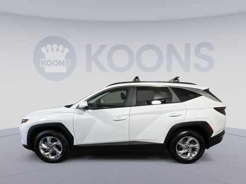 Used 2023 Hyundai Tucson SEL image 2