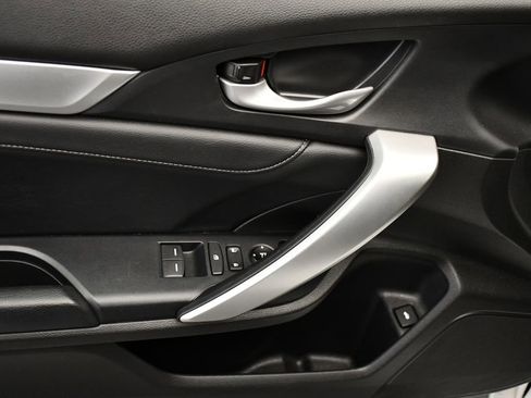 Used 2020 Honda Civic Touring image 35