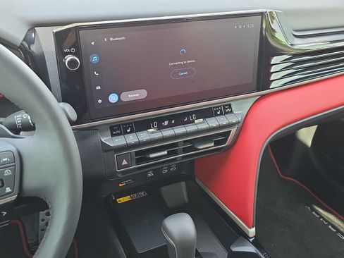 Used 2026 Toyota Camry XSE FWD image 17