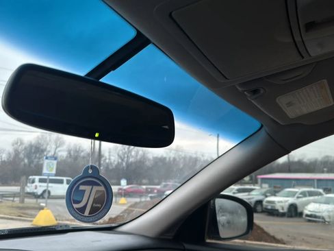 Used 2012 INFINITI EX35 Journey w/ Premium Pkg image 33