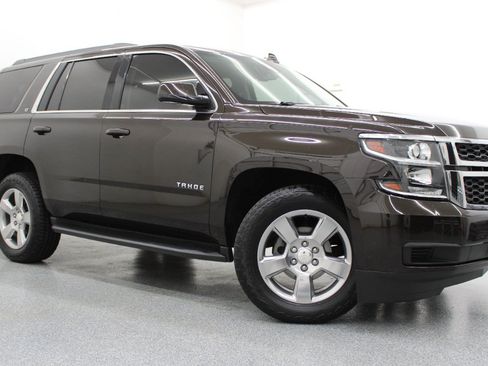 Used 2018 Chevrolet Tahoe LT RWD image 1