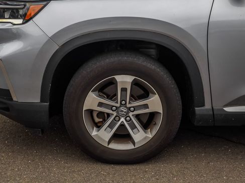 Used 2023 Honda Pilot EX-L image 9