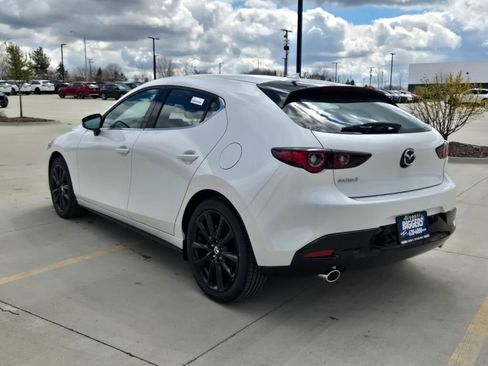 New 2026 MAZDA MAZDA3 2.5 S Hatchback w/ Premium Pkg image 13